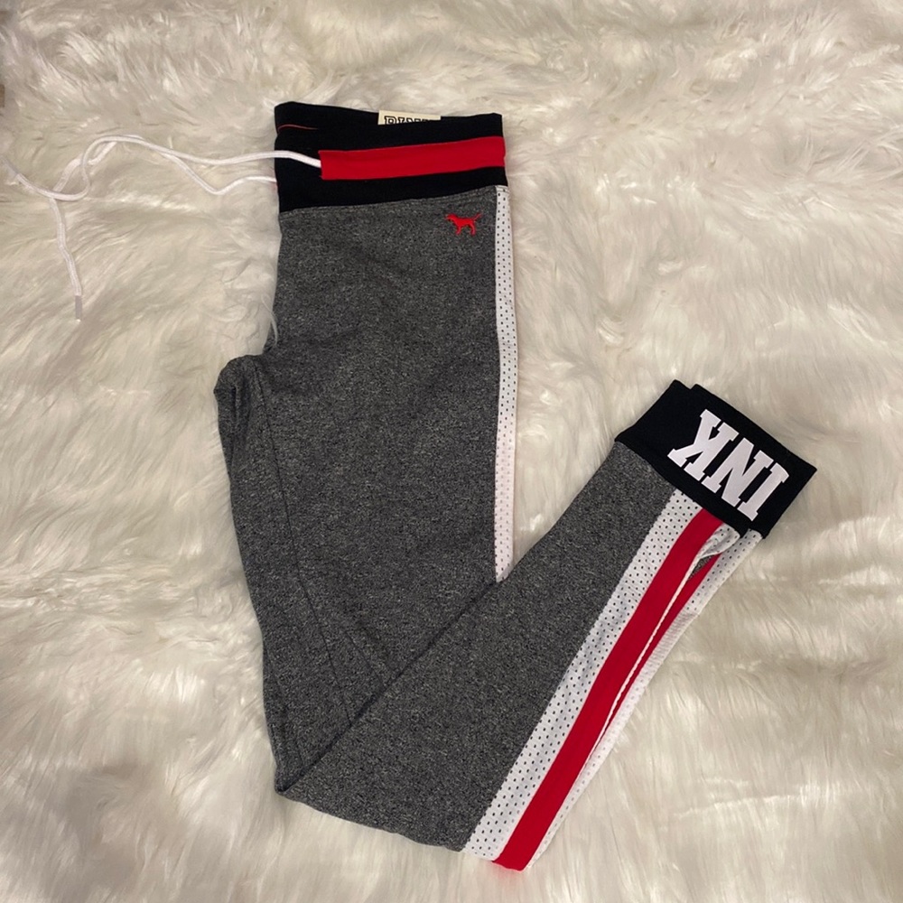VS yoga pants